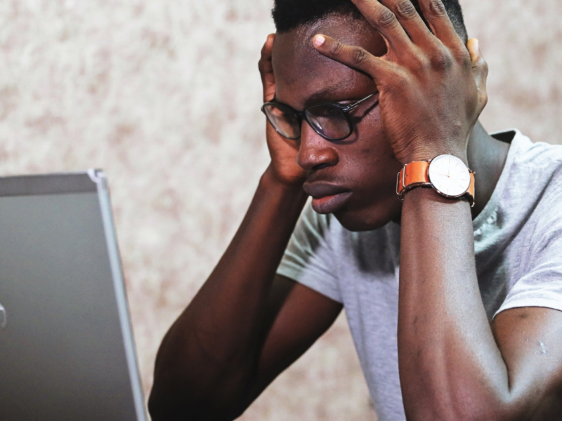 black-young-entrepreneur-confused-about-working-online