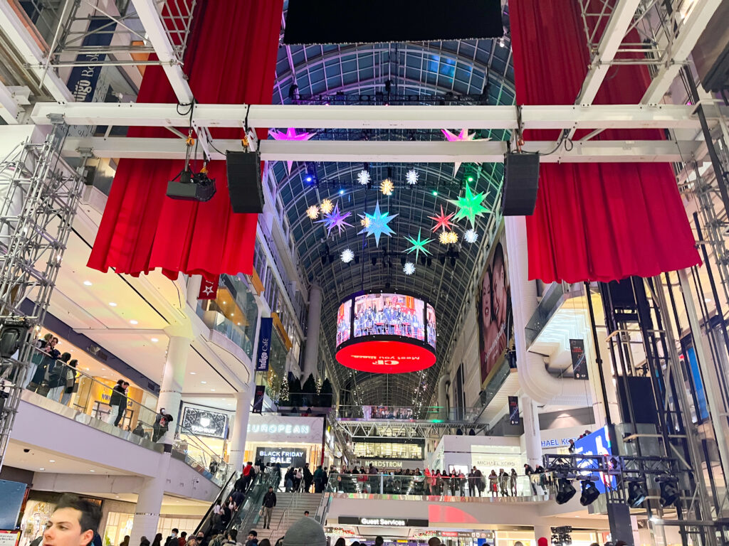 Eaton Center Christmas concerts and decoration in 2022