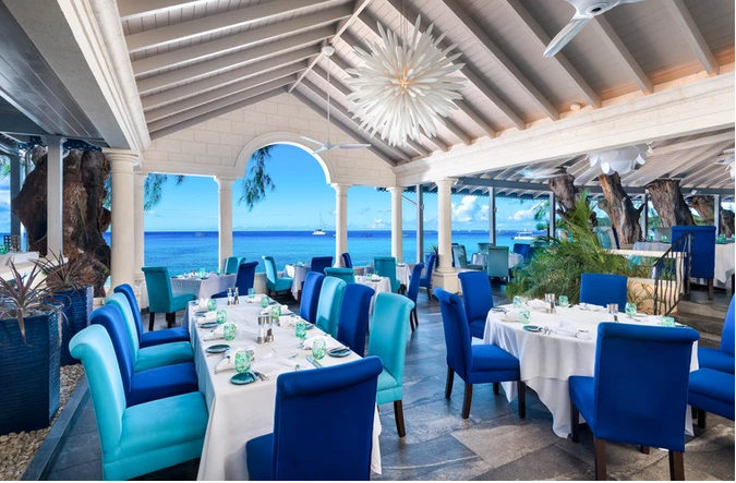 Bue Caribbean restaurant on the beach side in Barbados - Tides restaurant - Holetown Barbados