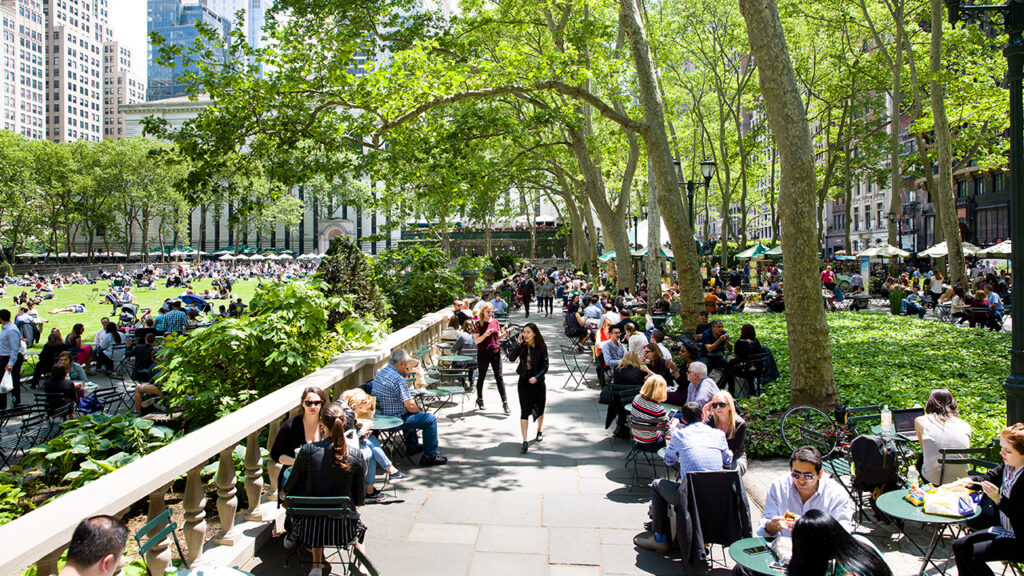 Things to do in York City by yourself - explore Bryant park