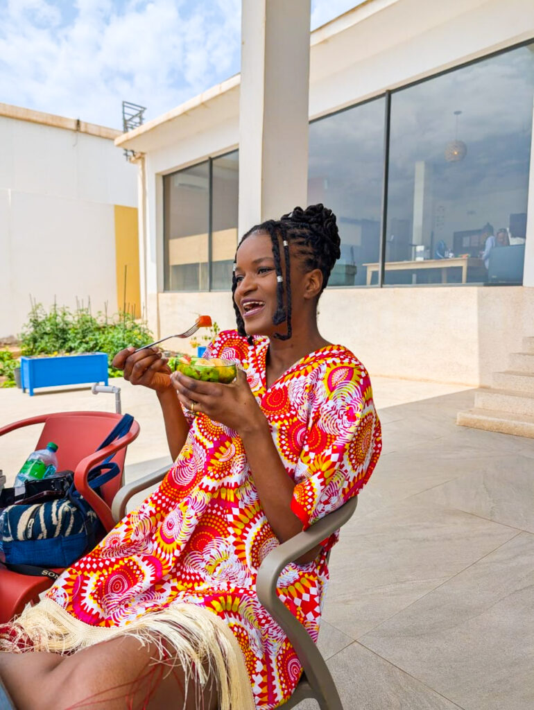 Teddy’s Coffee Review: An Open-Air Waterfront Café in Dakar with a Sustainable Twist